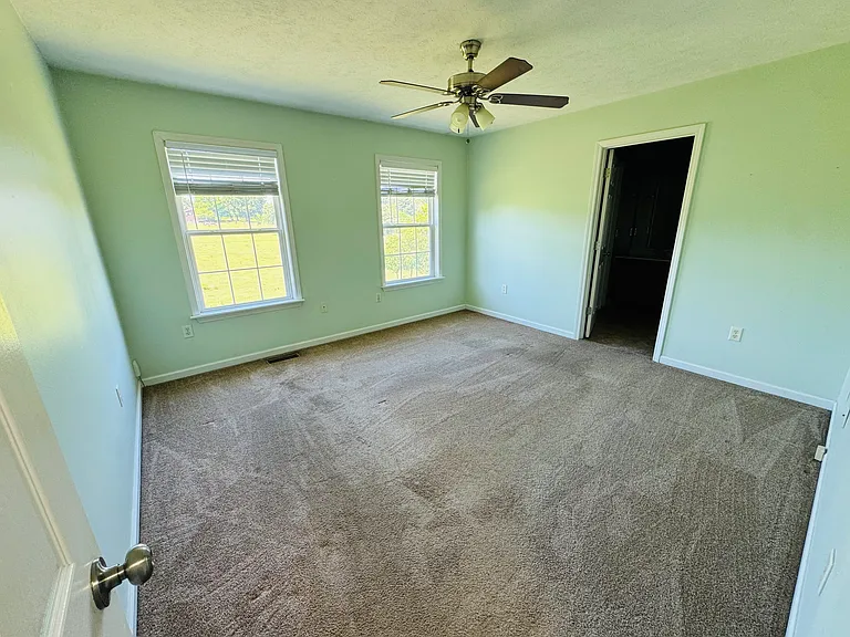 6832 Greenbrook Dr — Photo 9