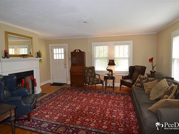 2nd image of 539 W College Ave