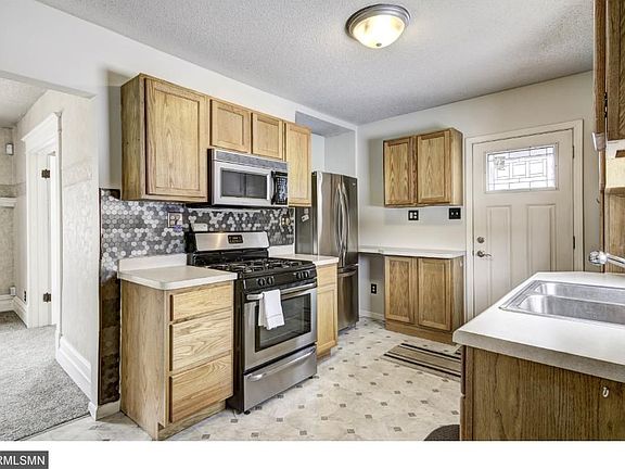 4th image of 24134 Raven St NW