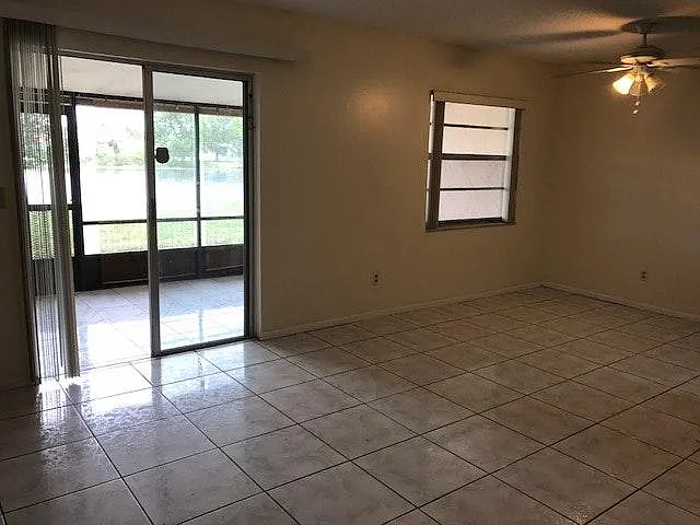 2522 Rio Pinar Lakes Blvd — Photo 7