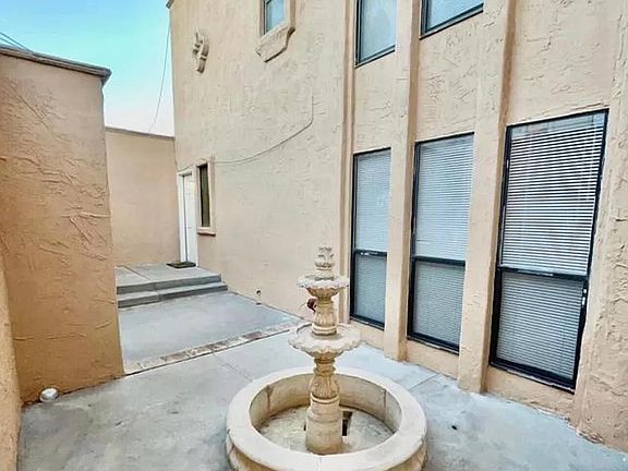 4th image of 10604 Springwood Dr APT B