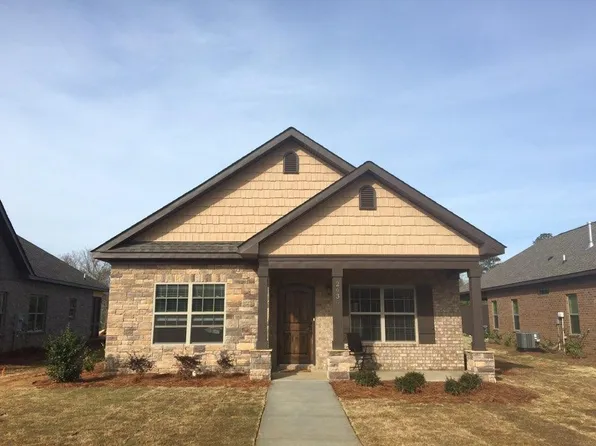 2630 Tuscany Hills Dr, Auburn, AL 36830