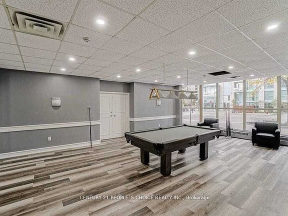 3rd image of 250 Webb Dr #713