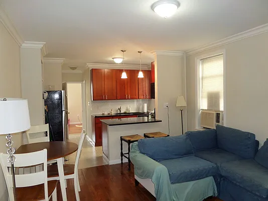 Rented by Vass Stevens Group | media 10