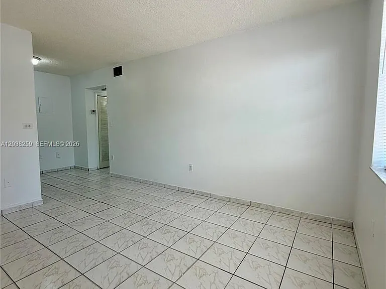4340 NW 11th St #3 — Photo 3