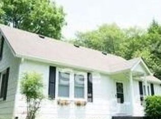 1060 Barnes Rd, Antioch, TN 37013