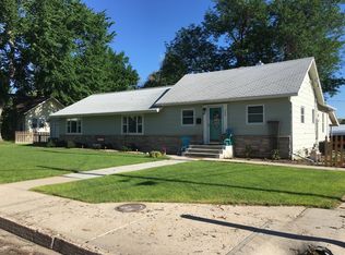 739 W 4th St, Wray, CO 80758