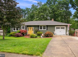 3106 McGeorge Ter, Alexandria, VA 22309
