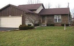 4-level split w/2 car garage