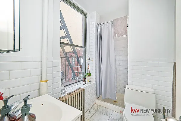 Rented by Keller Williams NYC | media 15
