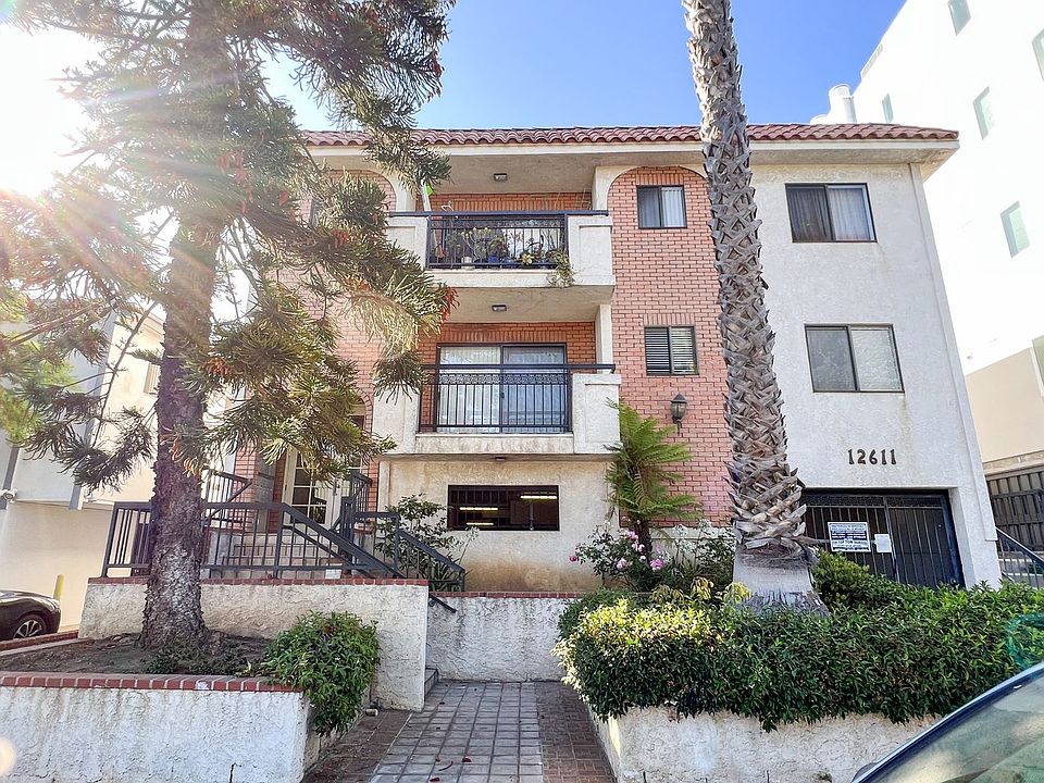 1st image of 12611 Pacific Ave APT 101