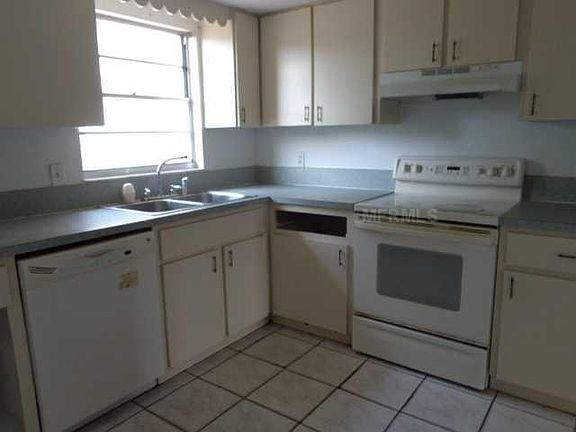 2nd image of 3630 Oak Vista Ln