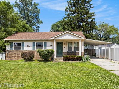 8125 Ogden Dr, Sterling Heights, MI, 48314