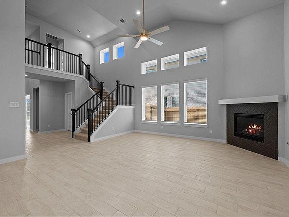 5th image of 85 Shining Point Dr