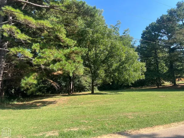 921 Mays Rd, Jonesboro, AR 72405