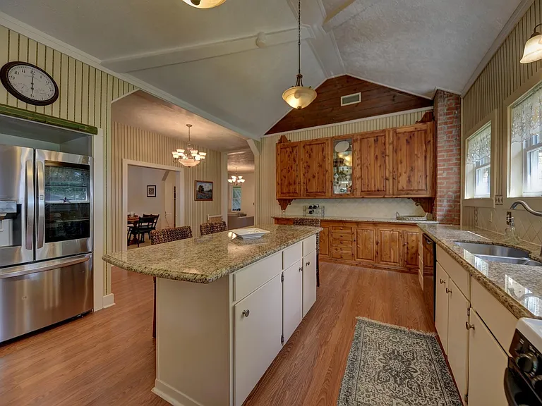 3348 W Ueckert Rd — Photo 13