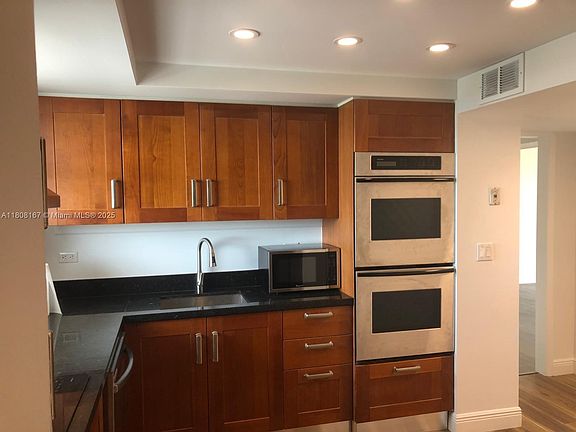 2nd image of 66 Valencia Ave #Penthouse 1d