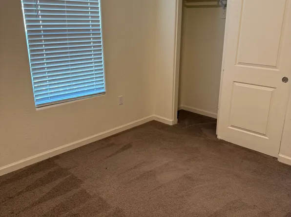 248 Grand View Ct, Merced, CA