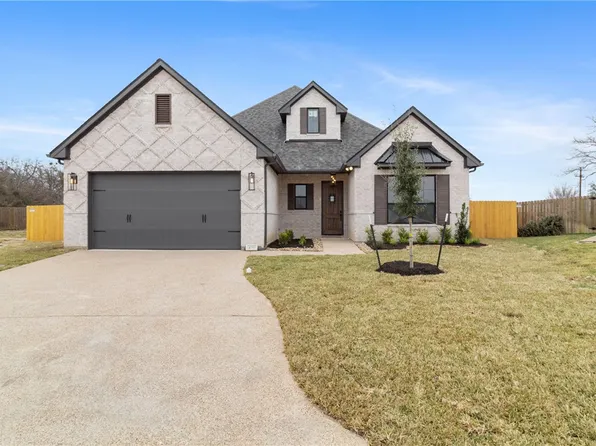 4757 N Stonecrest Ct, Bryan, TX 77808
