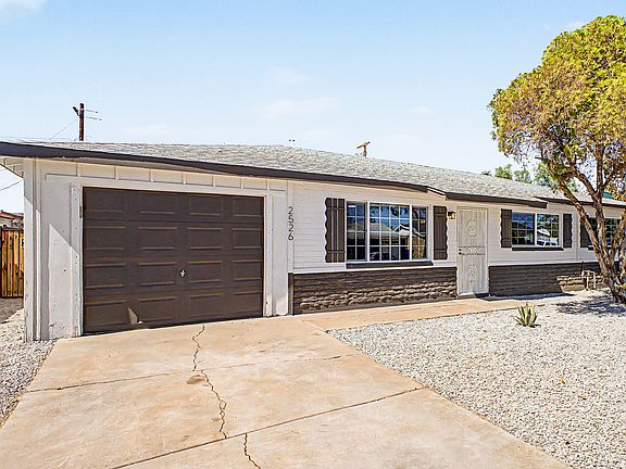 3rd image of 2526 W Orchid Ln