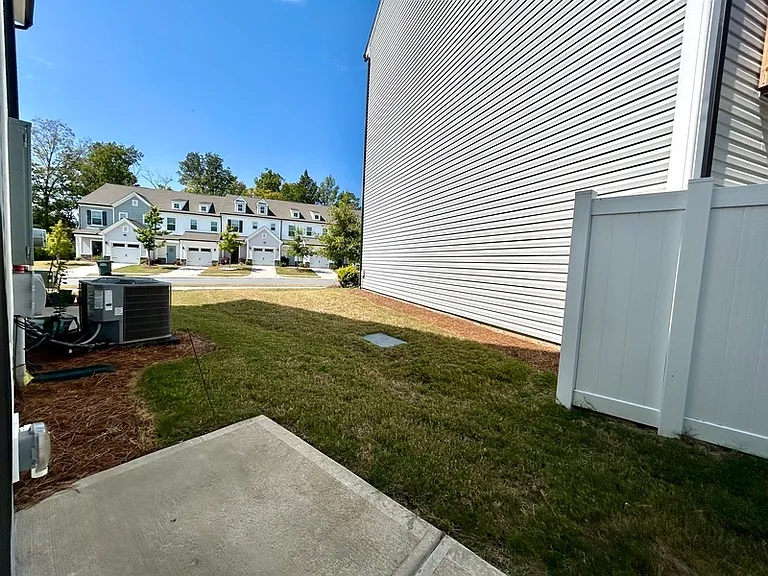12038 Wigeon Way — Photo 23