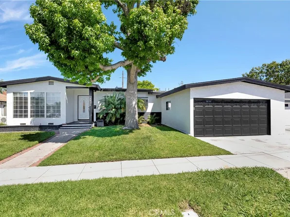 2916 Charlemagne Ave, Long Beach, CA 90815
