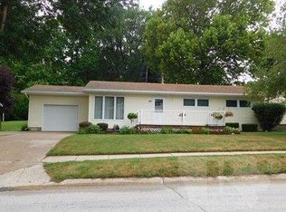 521 N 20th St, Denison, IA 51442