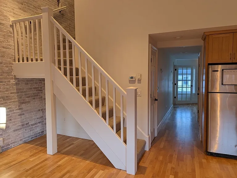 29 State St #3 — Photo 5
