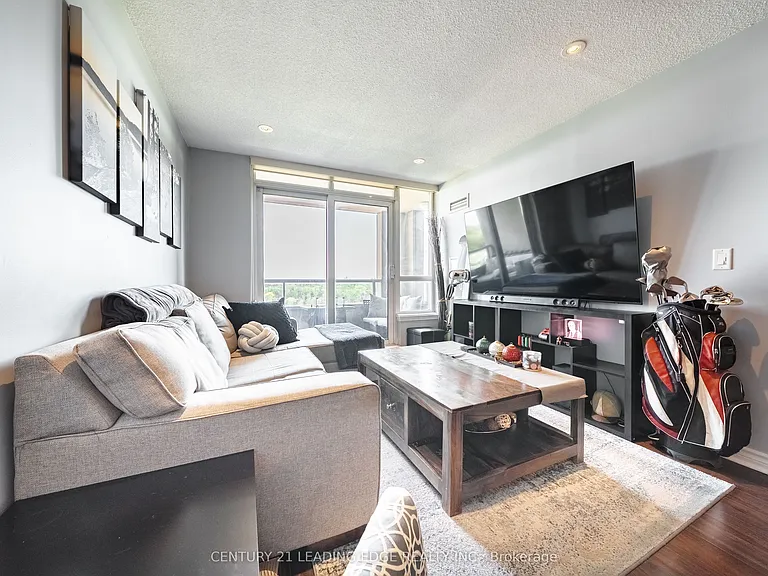 17 Barberry Pl #808 — Photo 22