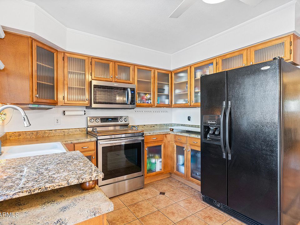 1st image of 921 W UNIVERSITY Drive #1008