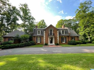 8 Greenbriar Rdg, Birmingham, AL 35242