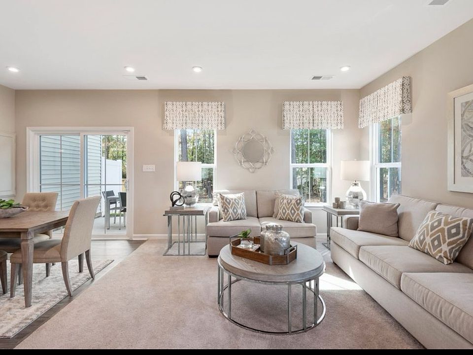 1st image of 354 Tompkins Ln