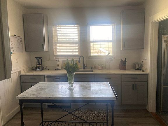 4th image of 23 Sterling St #23