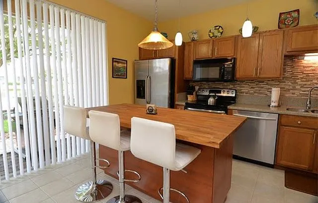 3232 Antica St — Photo 11