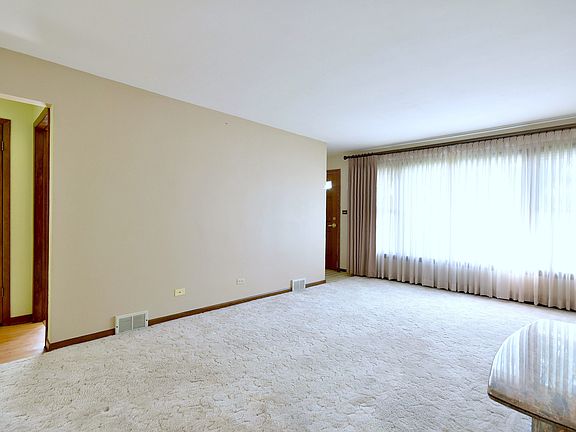 3rd image of 10256 McNerney Dr