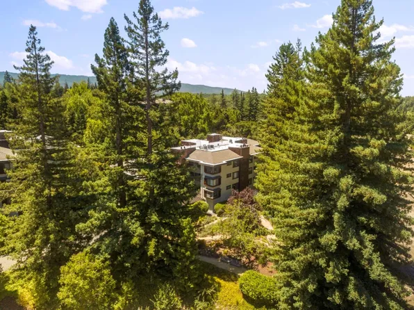 1202 Sharon Park Dr APT 76, Menlo Park, CA 94025