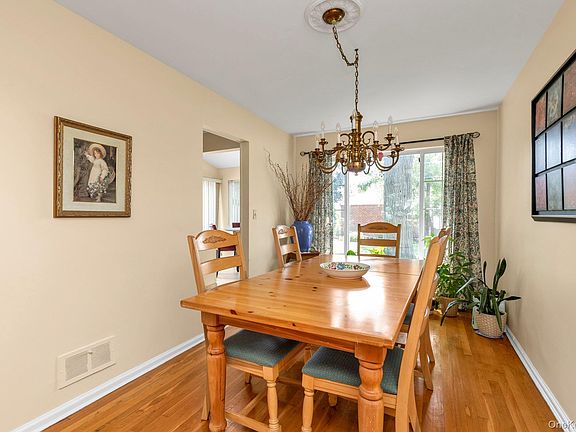 4th image of 132 Norman Drive
