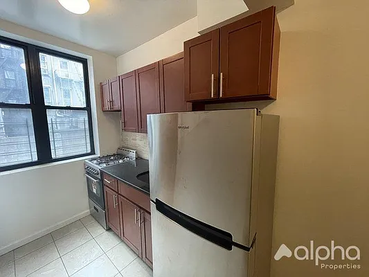 Rented by Alpha Properties NYC I LLC | media 5