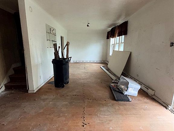 5th image of 5345 N Kingshighway Blvd