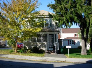 53 Tillinghast Ave, Warwick, RI 02886