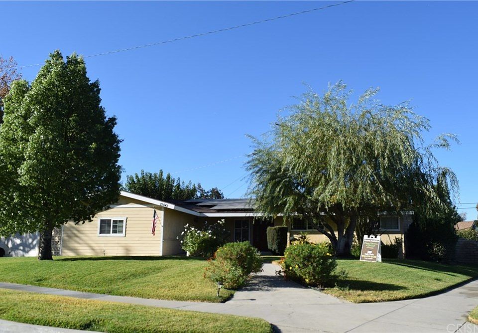 1st image of 25043 Green Mill Ave