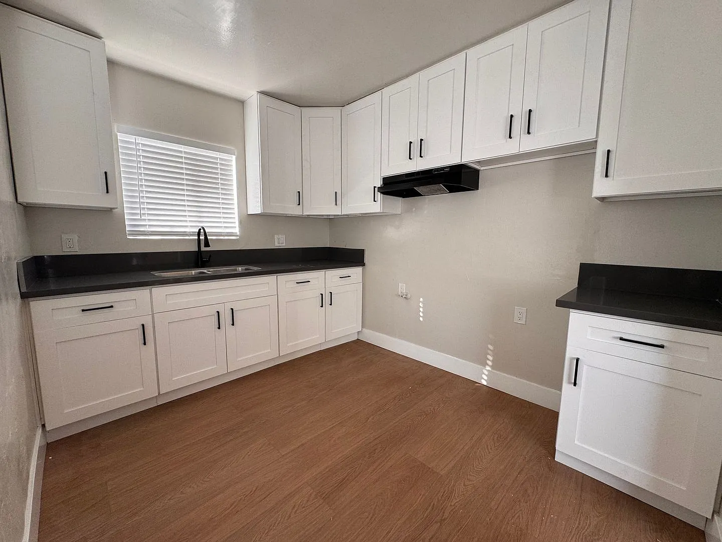 2659 S. Catalina St. — Photo 2