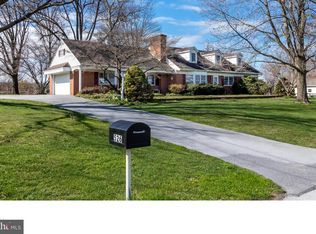 526 Georgetown Rd, Ronks, PA 17572