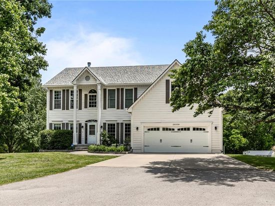26209 E Blue Mills Rd, Sibley, MO 64088