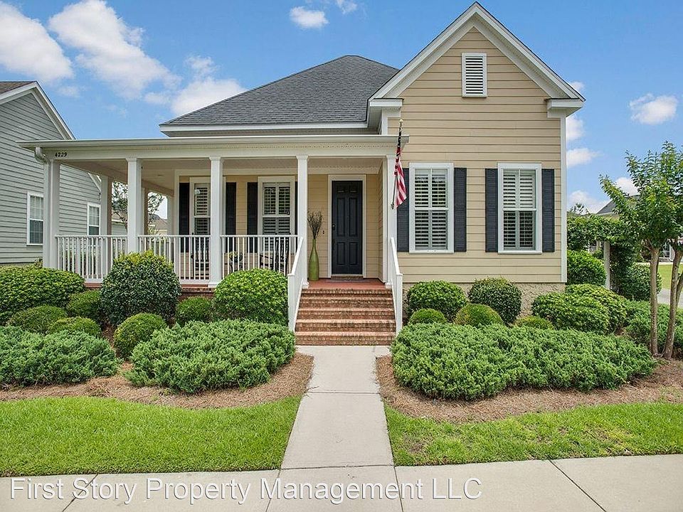 1st image of 4229 Summertree Dr #B