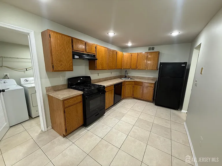 220 Copeley Way — Photo 4