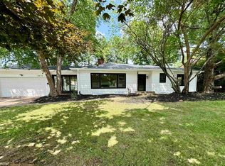 2415 36th Ave, Rock Island, IL 61201