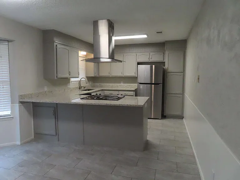1328 Blanco Ct — Photo 6