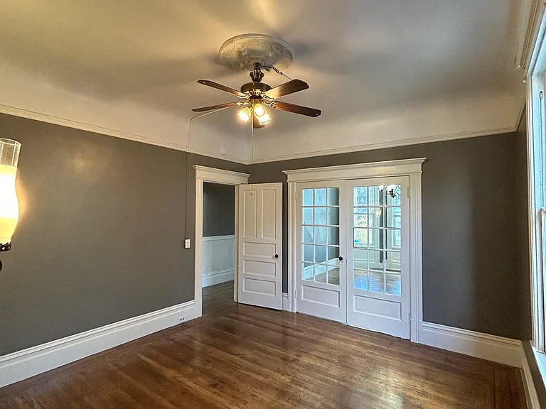 326 Capitol St #A — Photo 8