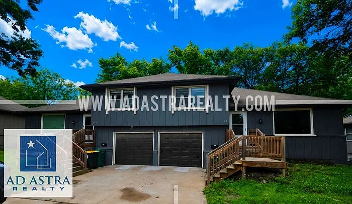 208 Brookside Dr